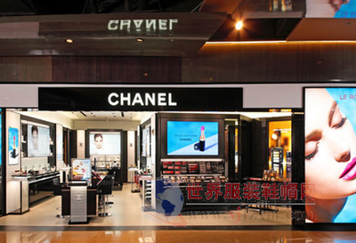 香奈兒豪擲千金購(gòu)洛杉磯零售地產(chǎn) 奢侈品牌的地產(chǎn)版圖擴(kuò)張與日用百貨市場(chǎng)新動(dòng)向